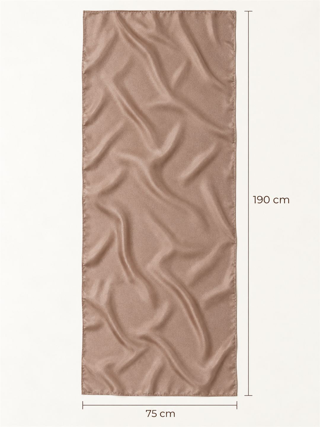 Châle satiné cappuccino déplié à plat, dimensions 190 × 75 cm